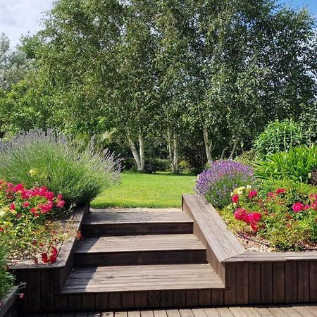 Le Dy En Fleurs Saint-Maurice-en-Cotentin Exterior foto